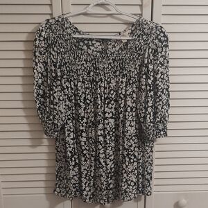 Terra & Sky Black and White Floral Blouse